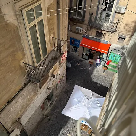 Dele * Naples