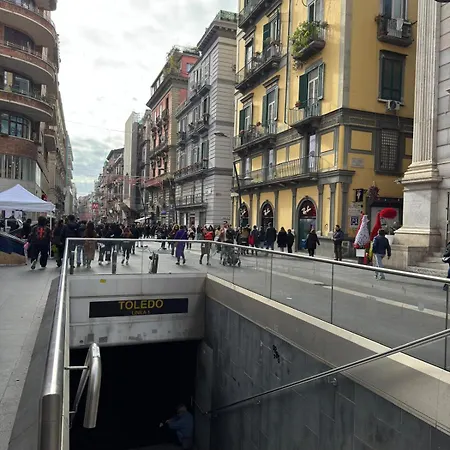 Dele Διαμέρισμα